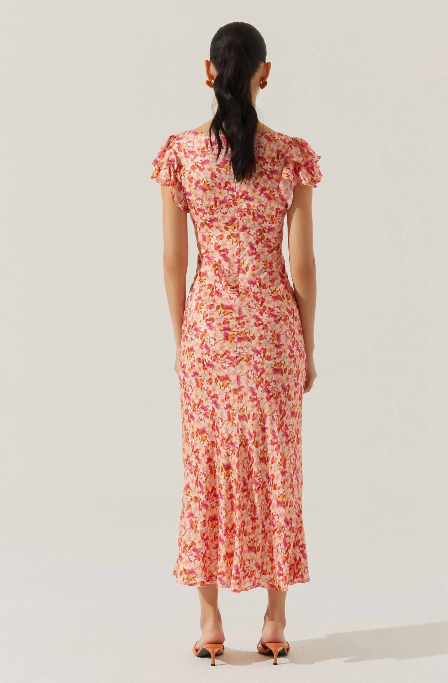 Astr - Maisy Floral Flutter Sleeve Midi Dress