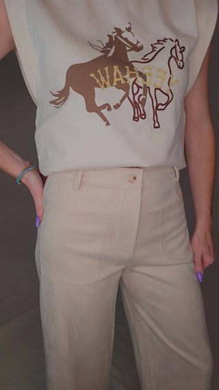 Allie Rose - Calça larga de camurça com corte a laser