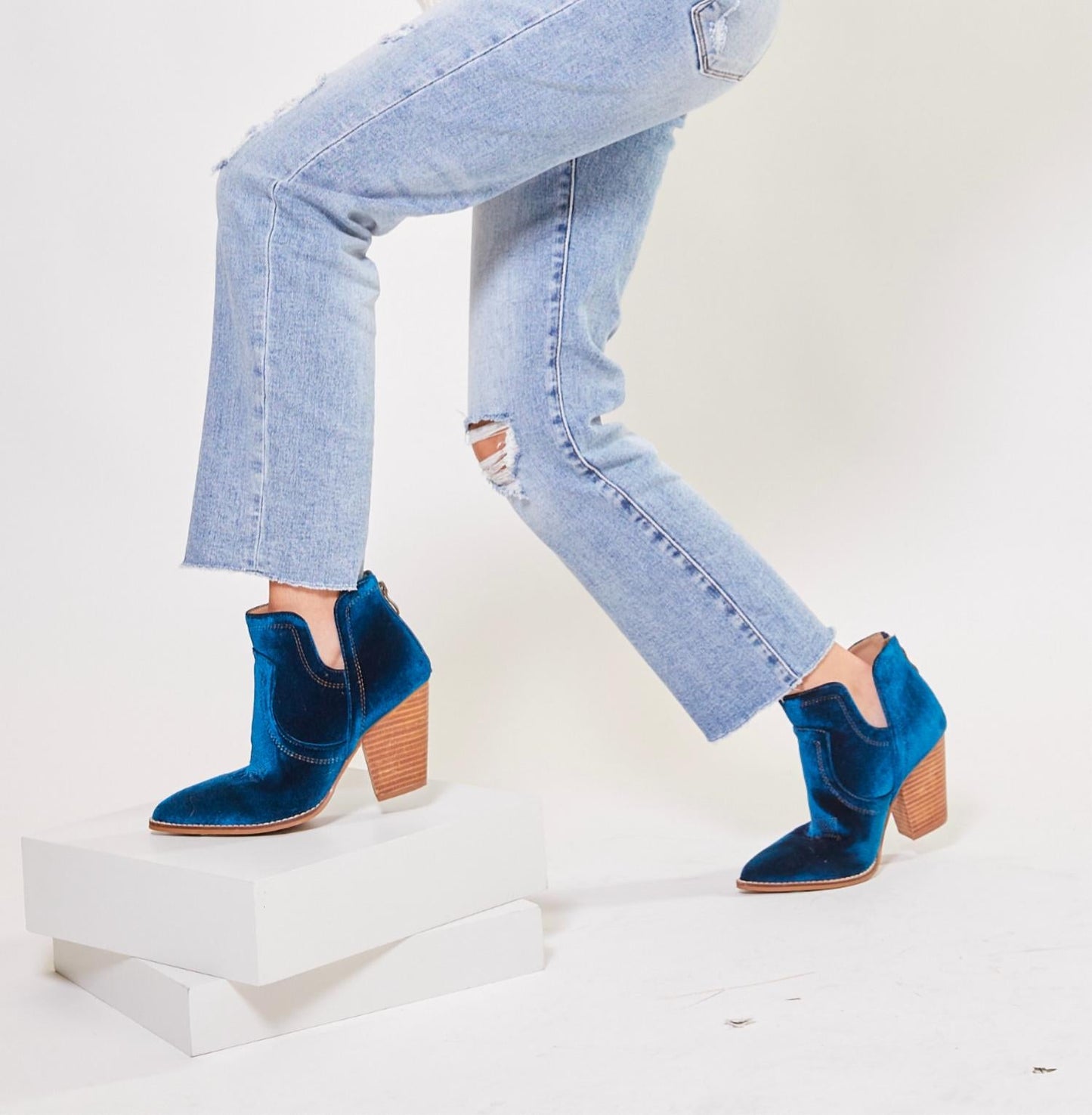 Corkys Footwear - Women's Smoke Show Booties