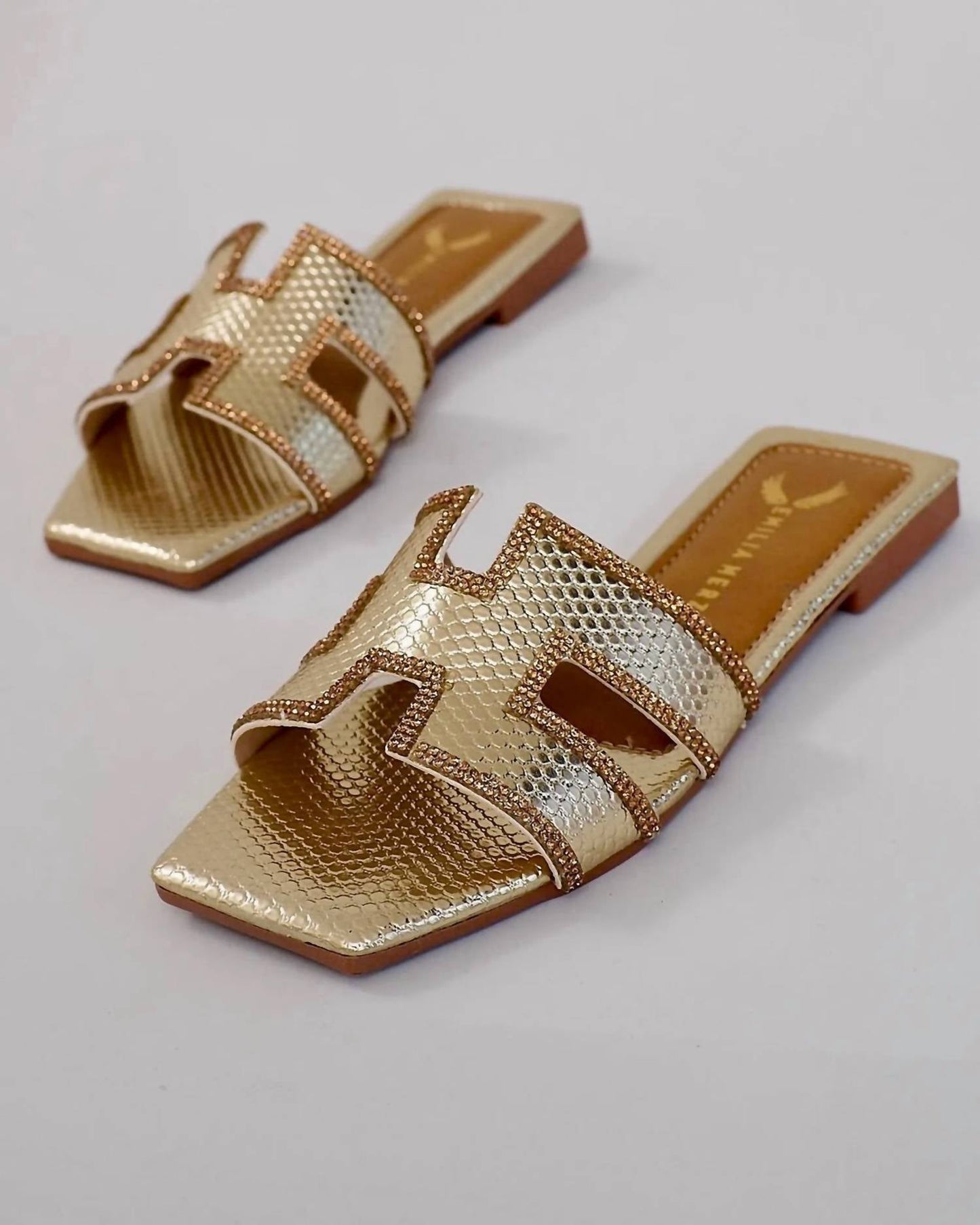 Emilia Merz - Women's Dubai H Flats