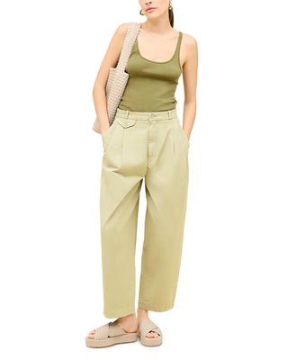 Naghedi - Plataforma Laguna Feminina