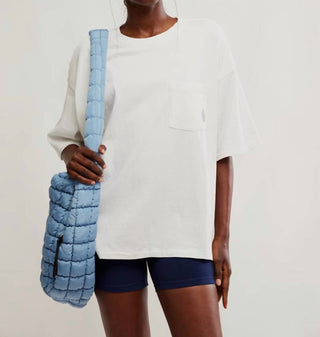 Free People - Camiseta com Logo Tackle
