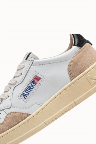 Autry - Women's Medalist Low Sneaker