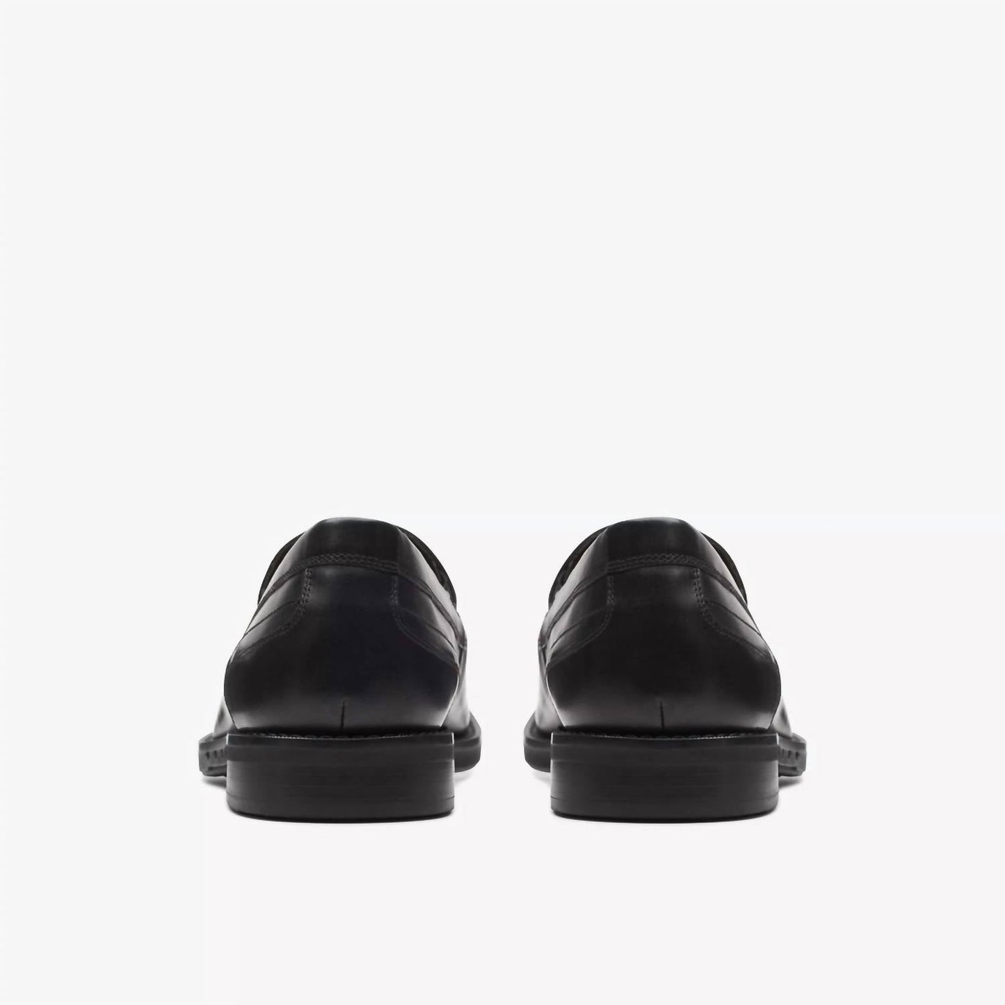 Clarks - Men's Un Hugh Step Shoes