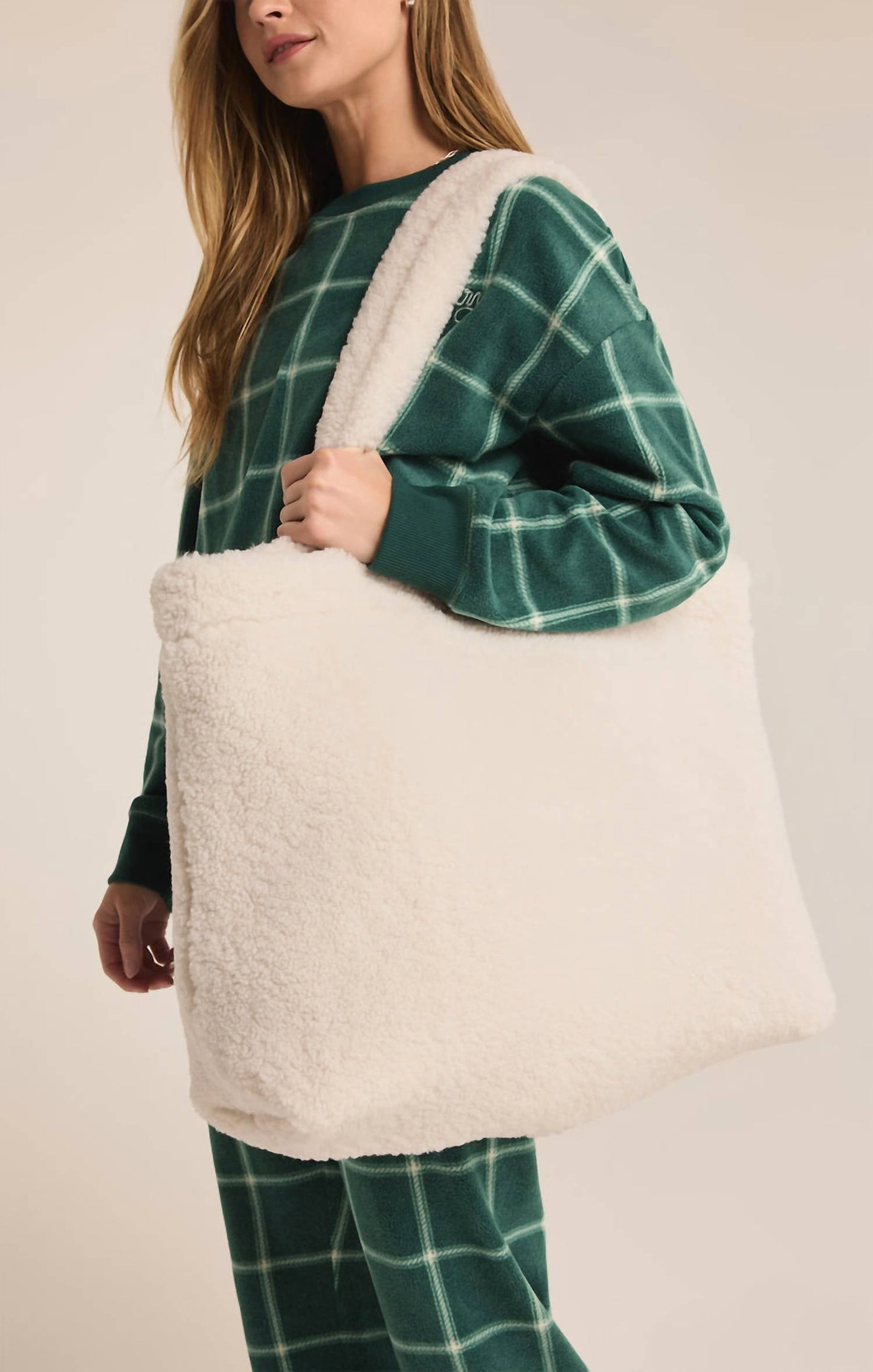 Z Supply - Overnight Sherpa Bag
