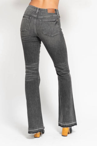 Judy Blue - Calça Jeans Flare com Bainha Removível