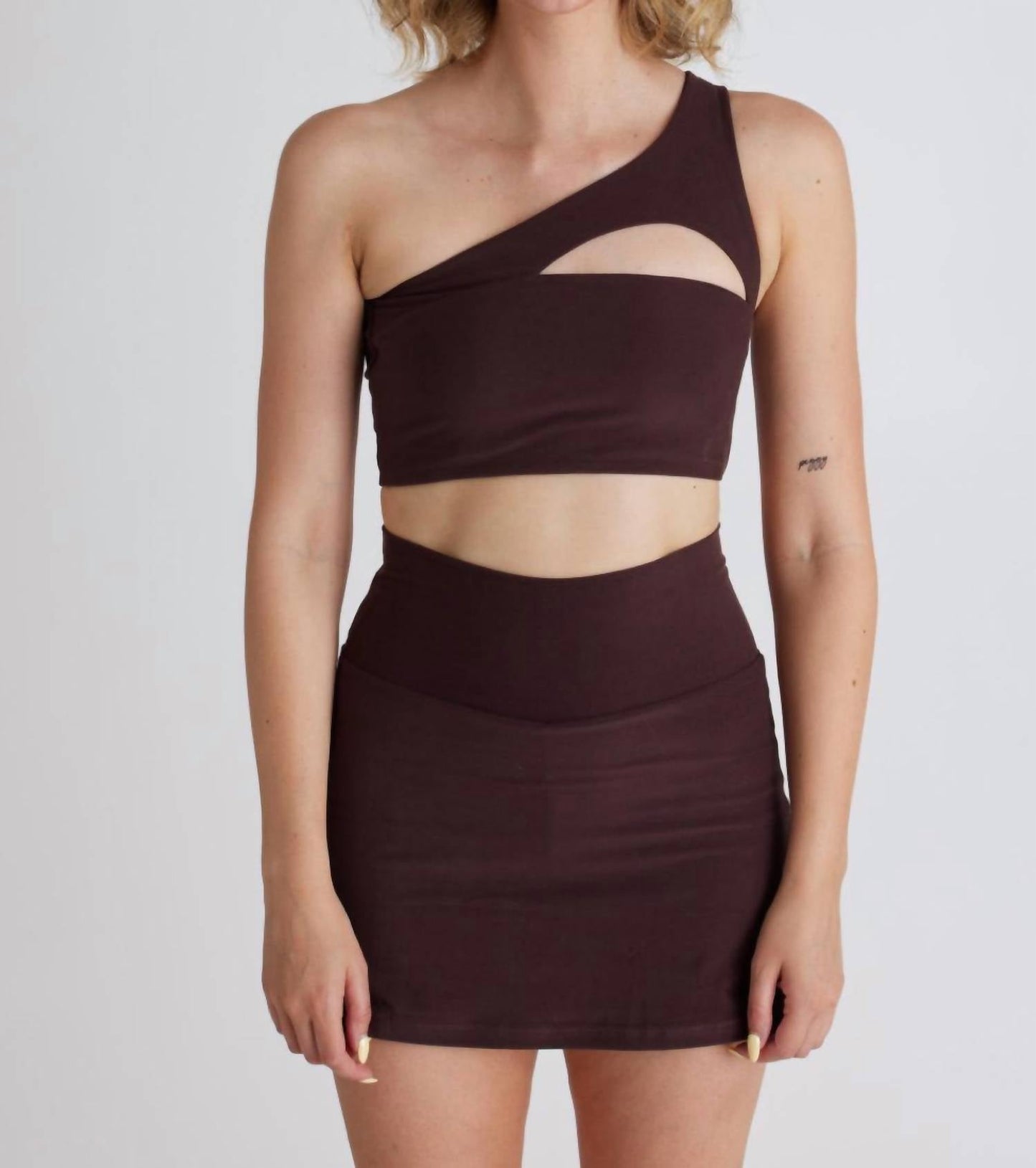 Wolven - Active One Shoulder Top