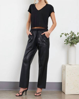 Lamade - Camiseta Suri Organic Deep V