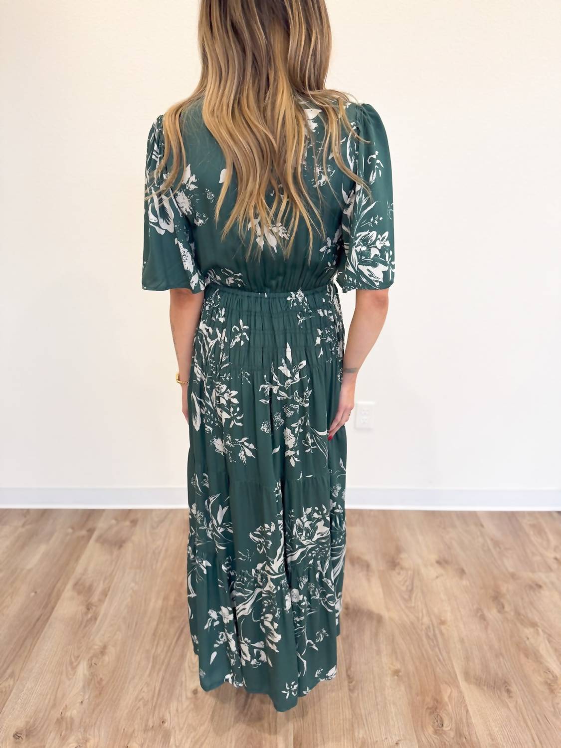 Elan - Billie Floral Maxi Dress