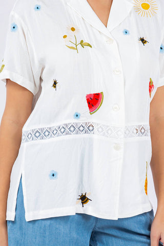 Paparazzi - Camisa de acampamento bordada em viscose