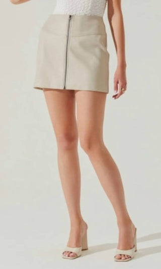 Astr - Tracy Faux Leather Zip Skirt