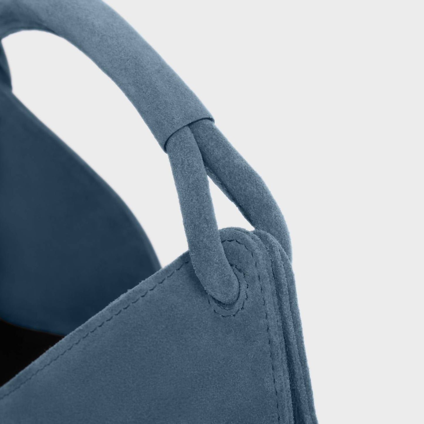 Lemiz - Women's Mia Bucket Handbag