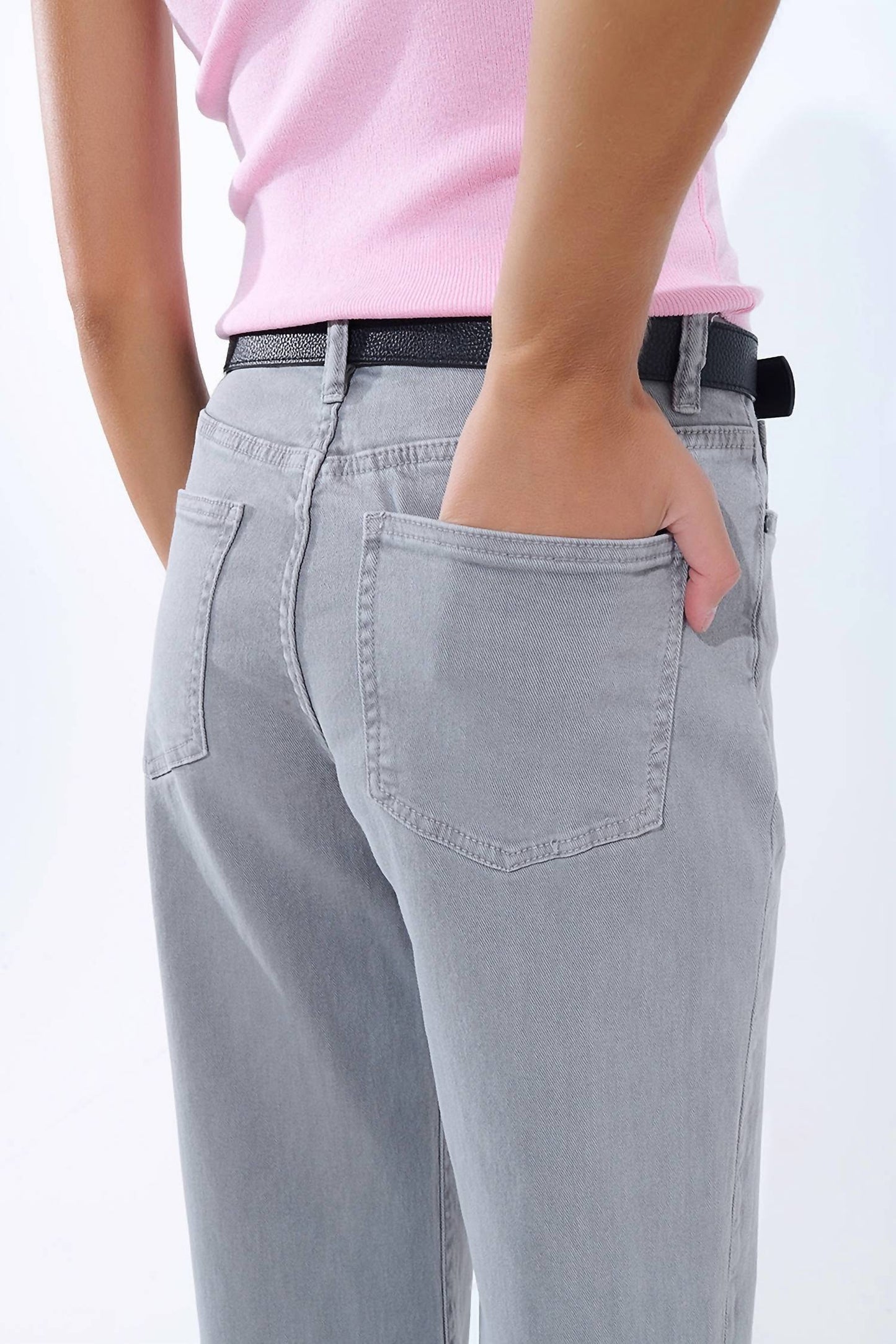 Q2 - Madeline Straight Leg Cuffed Jeans