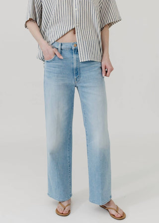 Mãe - Calça jeans Rambler com zíper e perna reta no tornozelo