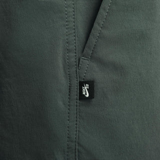 Nike - SB Kearny Cargo Pants