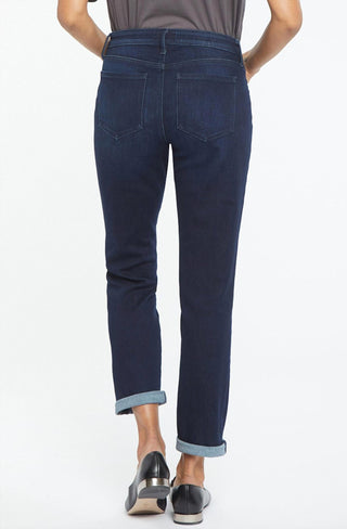 Nydj - Namorada de Margot com calça jeans de punho enrolado