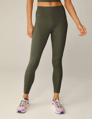 Além do Yoga - Legging Midi Powerbeyond Strive