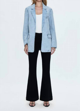 Pistola - Kinsley Flare