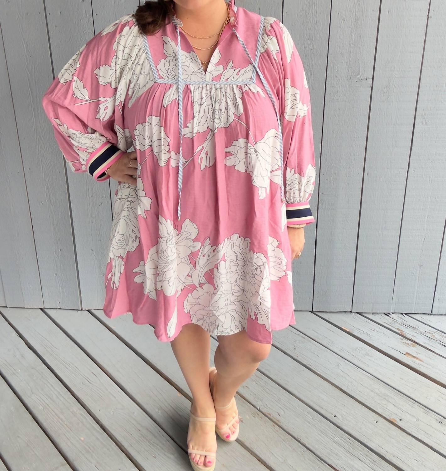 Entro - Best Seller Floral Mini Dress