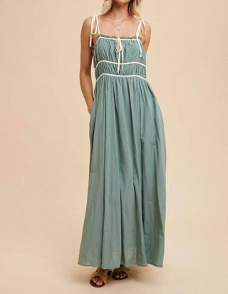 In-Loom - Vivian Contrast Trim Maxi Dress