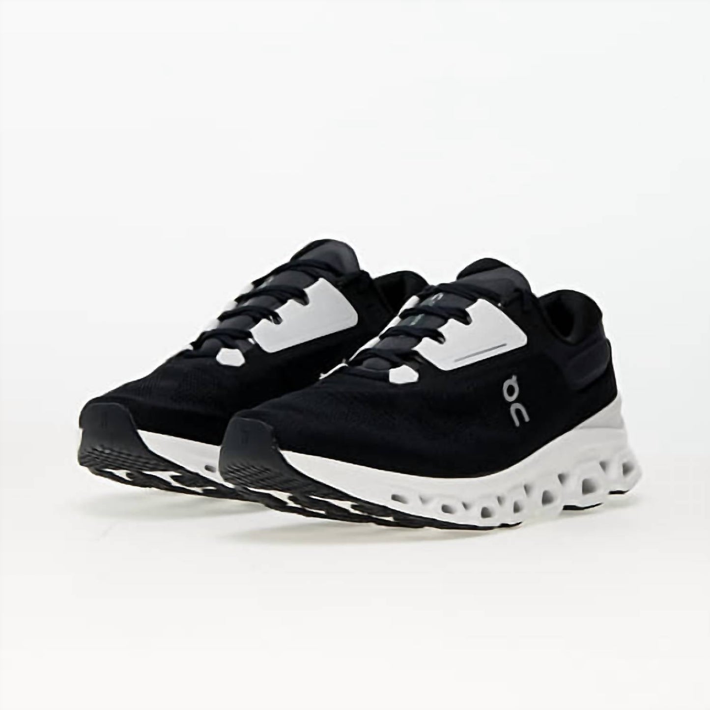 On Running - Men's Cloudstratus 3 Sneaker