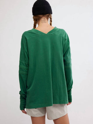 Free People - Camiseta All Star Layer Manga Longa