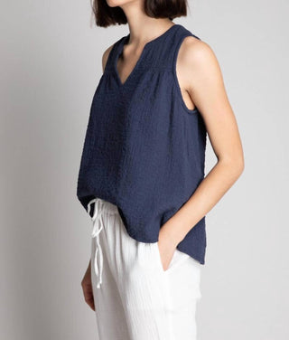 124 Voltaire - Blusa sem mangas arejada