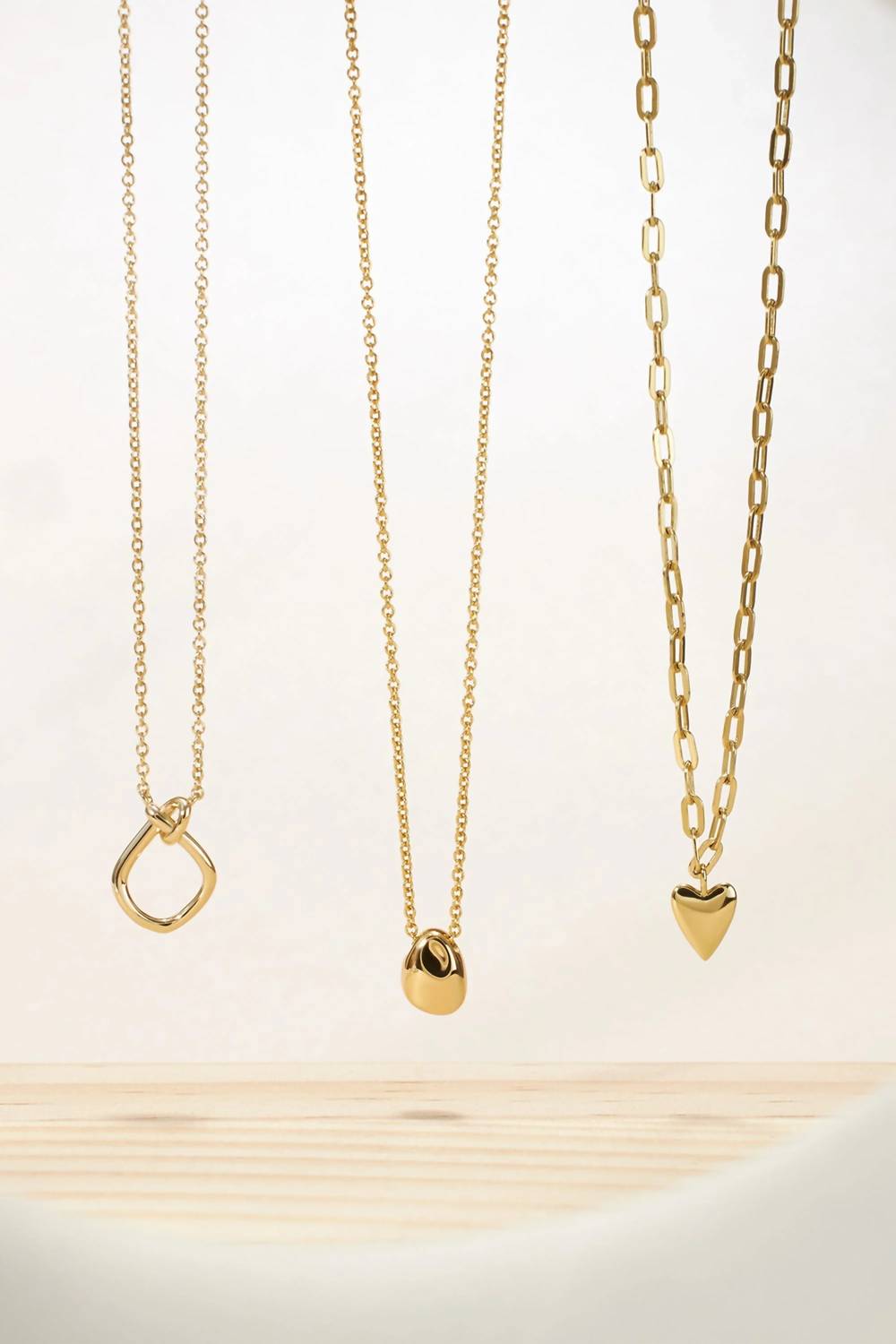 Eklexic - Women's Micro Harmony Pebble Pendant Necklace