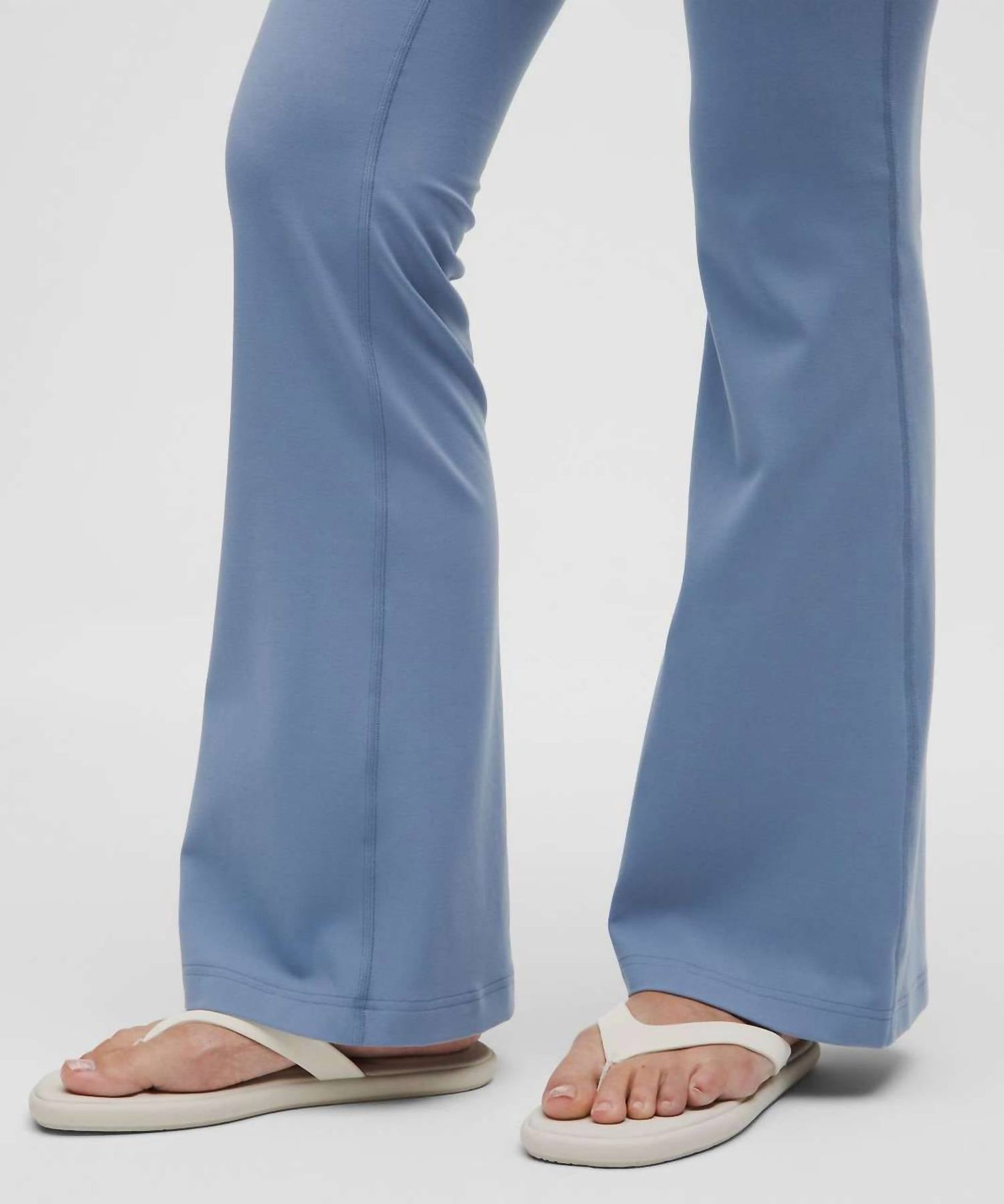 Lululemon - Groove Nulu Flared Pants - Regular