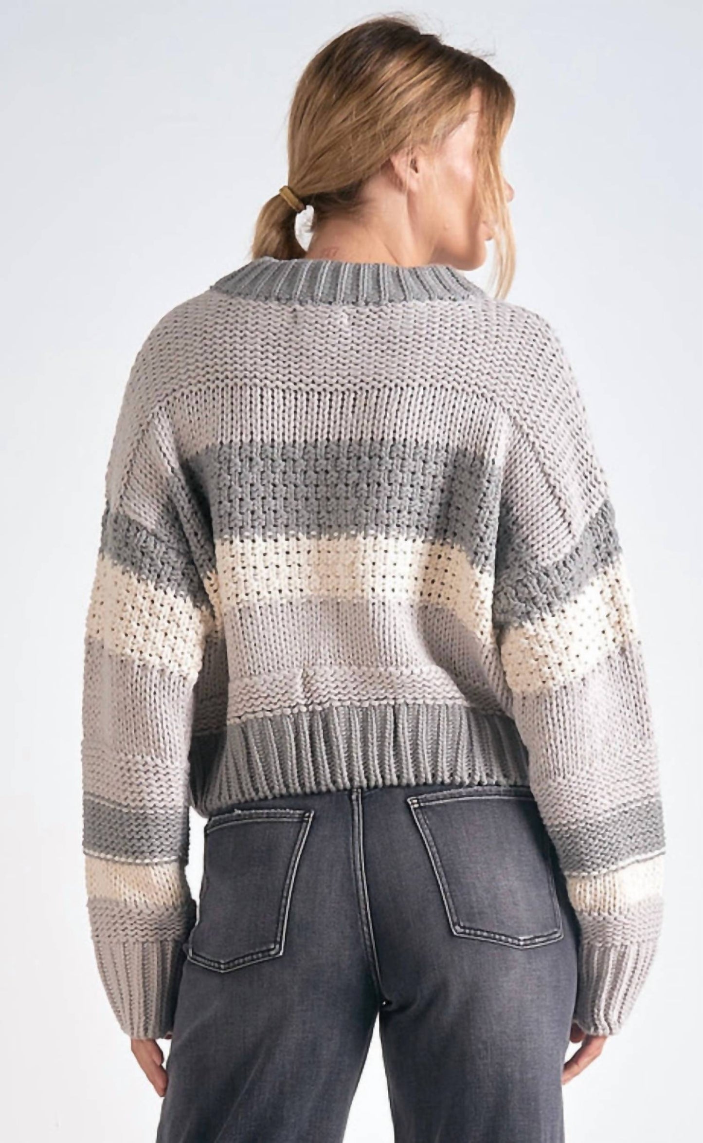 Elan - Cropped Crew Neck Sweater
