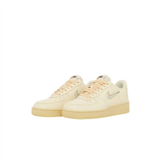 Nike - Tênis Feminino Air Force 1 '07 LX