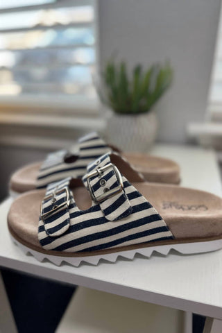 Corkys Footwear - Sandália Dash Listrada Azul Marinho Feminina