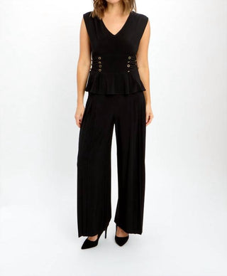 Frank Lyman - Blusa peplum com decote em V