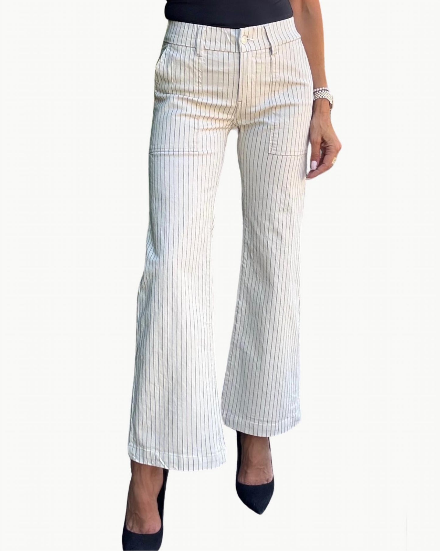 Bevy Flog - Eden Button Crop Pants