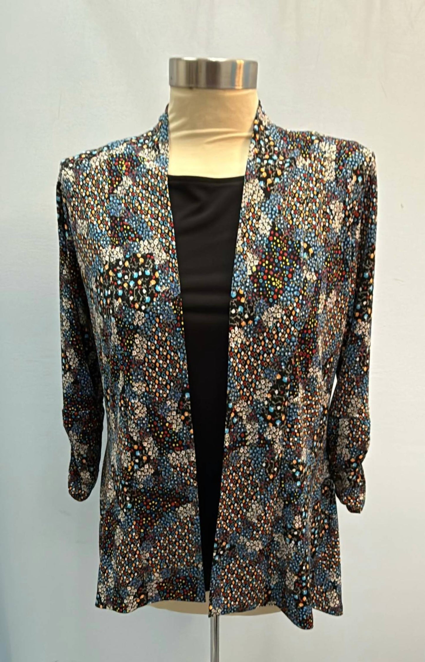 Andria Lieu - Women's Kima Blouse With Solid Cami Set