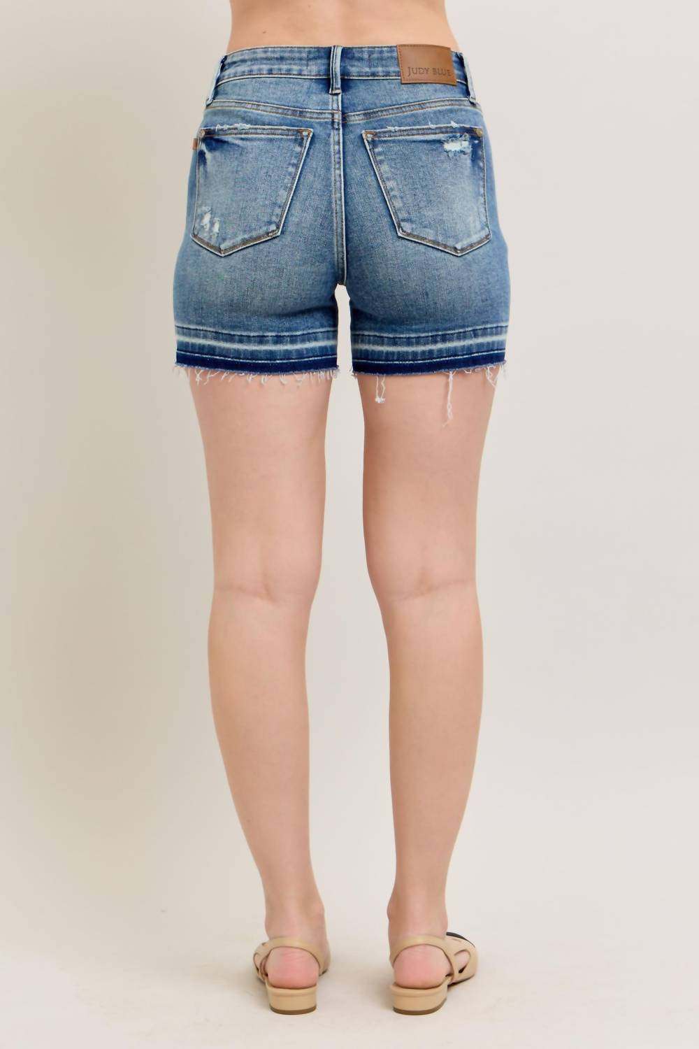 Judy Blue - Mid Rise Tummy Control Release Hem Shorts
