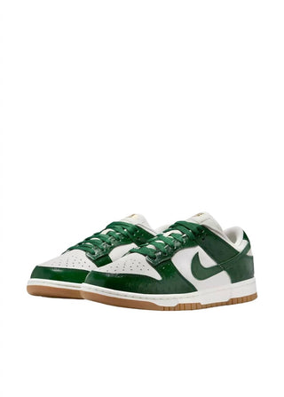 Nike - Tênis Dunk Low LX Feminino