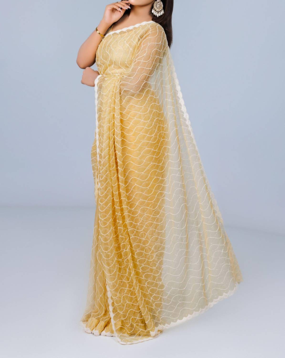 Zaalima Fashion - Wave-pattern Saree