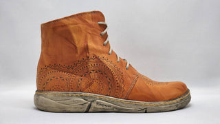 Kcr Group - Botas femininas de couro com zíper e forro de lã atemporais