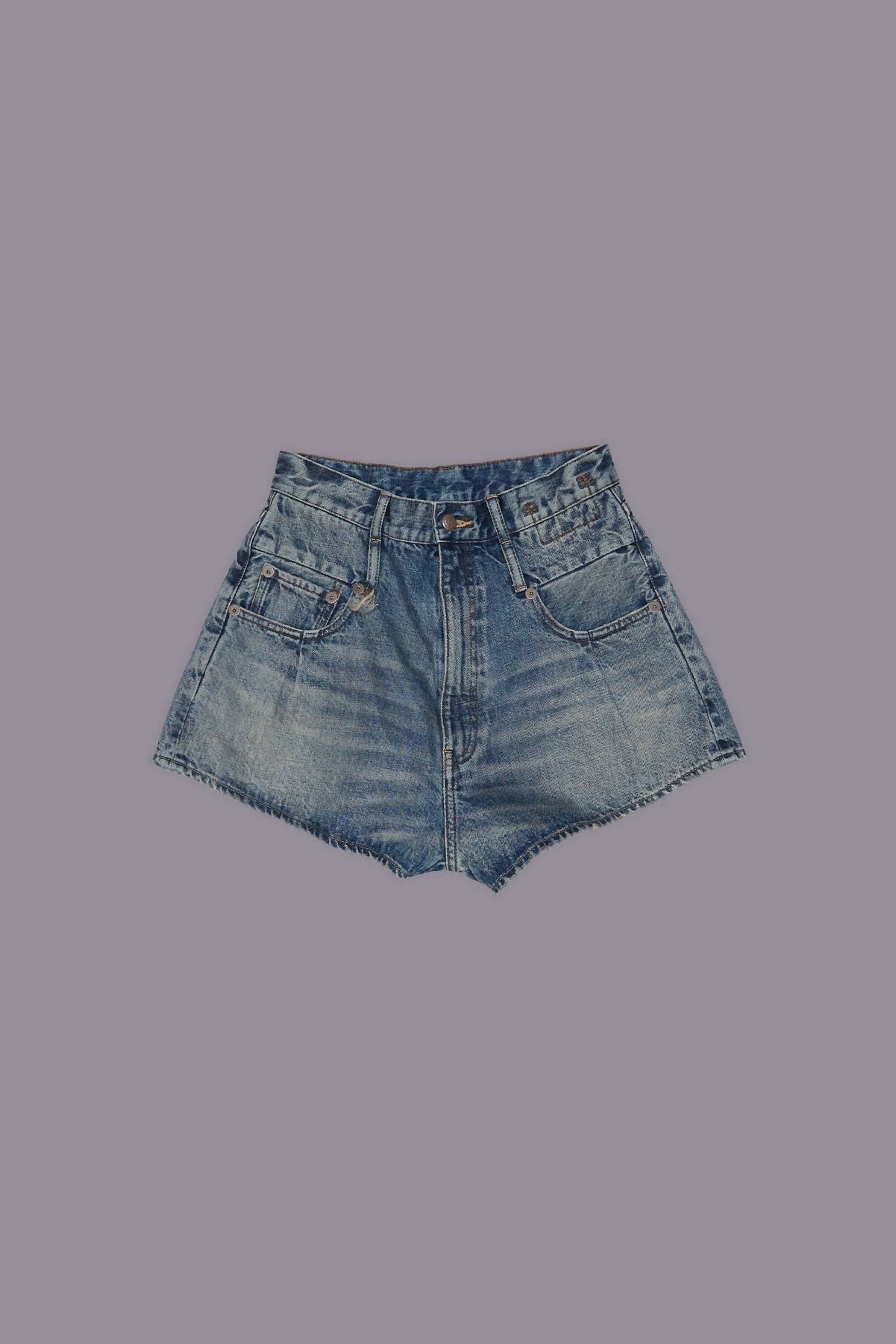 R13 - Double Loop Venti Short