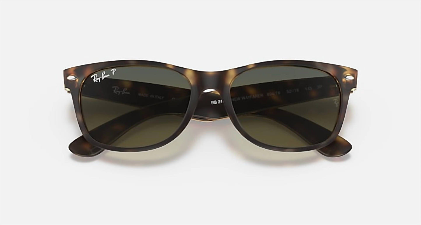 Ray Ban - New Wayfarer Classic Medium Polarized Sunglasses Rb2132 894/76