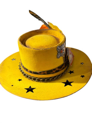 Arte de Amy Labbe - Chapéu Fedora Recortado Feminino
