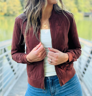 Xcvi - Jaqueta Hurston