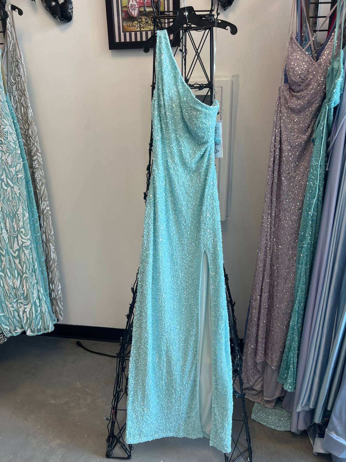 Scala - Women's Gown