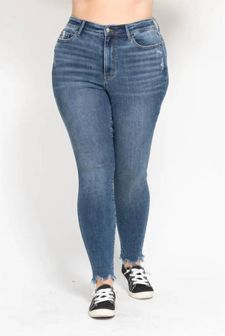 Judy Blue - Calça jeans skinny plus size cintura alta com bainha Shark Bite
