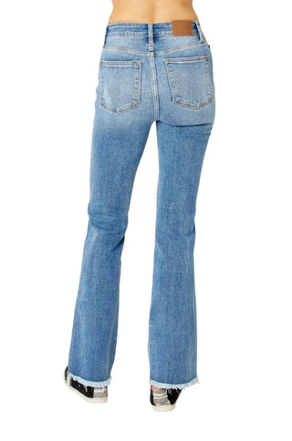 Judy Blue - Calça Jeans Bootcut Destroy Fray Hem de Cintura Alta