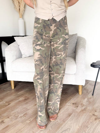 Daze - Kendall High Rise Wide Leg Jeans