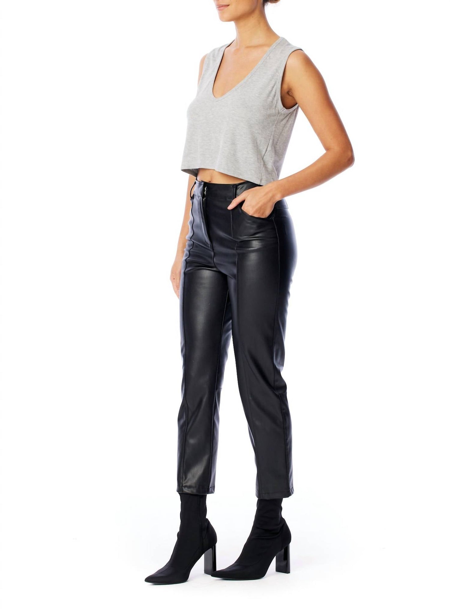 Lblc The Label - Charlotte Ribbed V-Neck Top