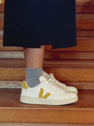 Veja - V-12 Couro
