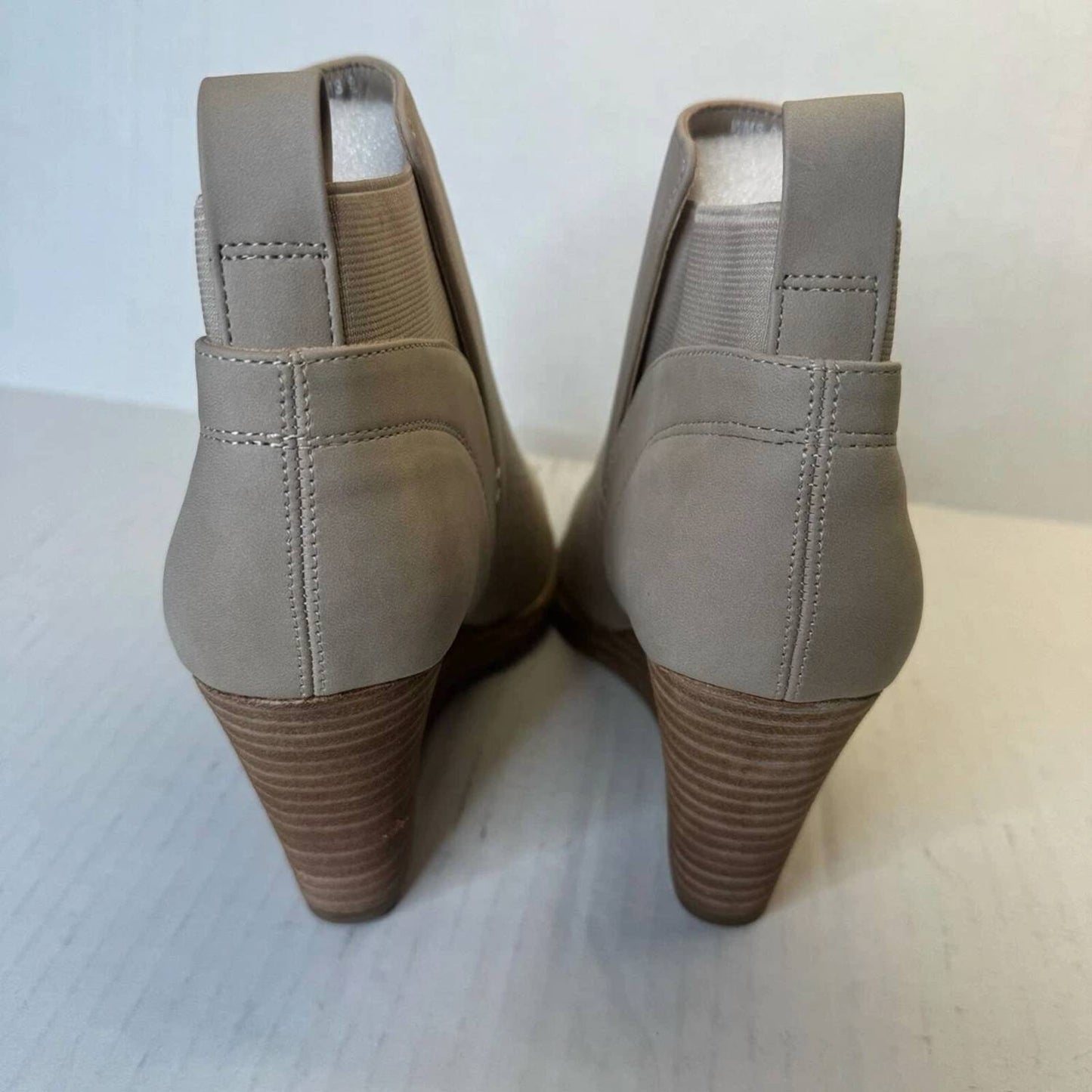 Dolce Vita - Women's Vegan Leather Gerdy Bootie